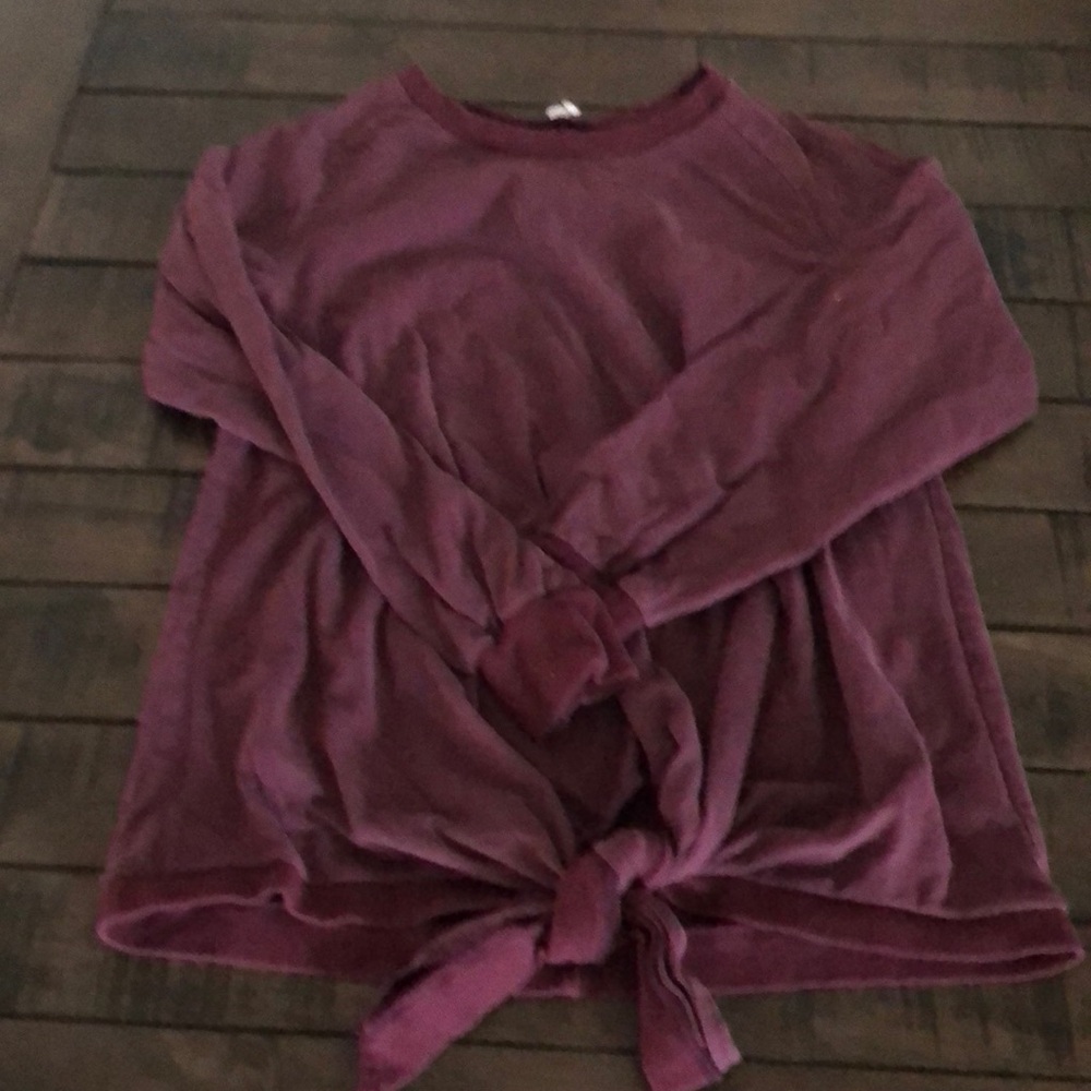 PinkBlush Plum maternity front tie top Size Small